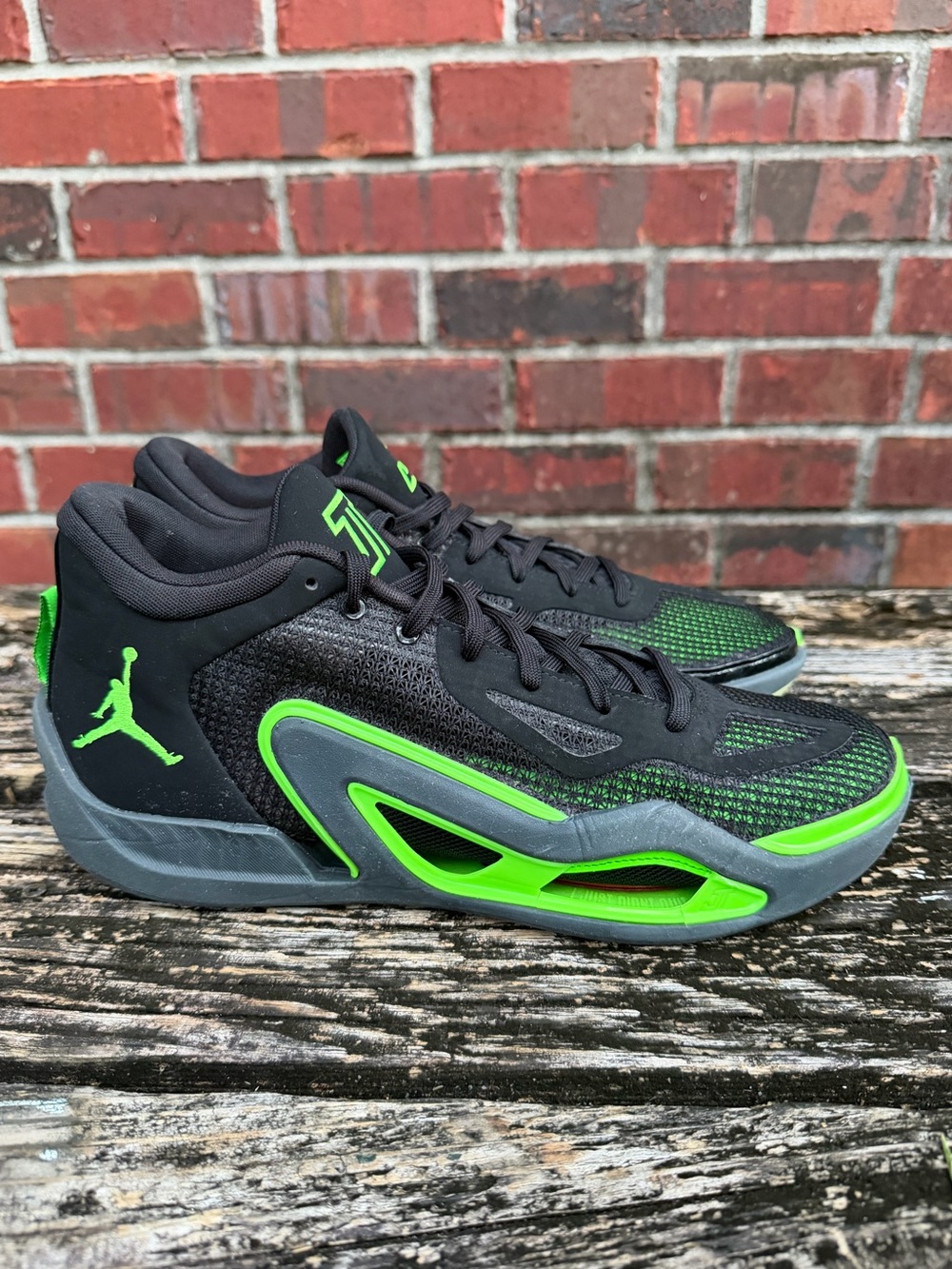 NIKE Jordan Tatum 1 PF Mens Sz 11 Black/Anthracite/Green Strike Basketball Shoes